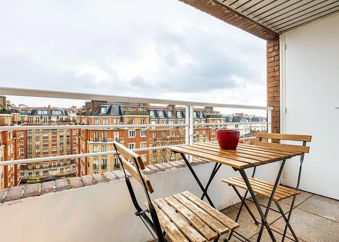 Guestready - Elevated Comfort With A Terrace!